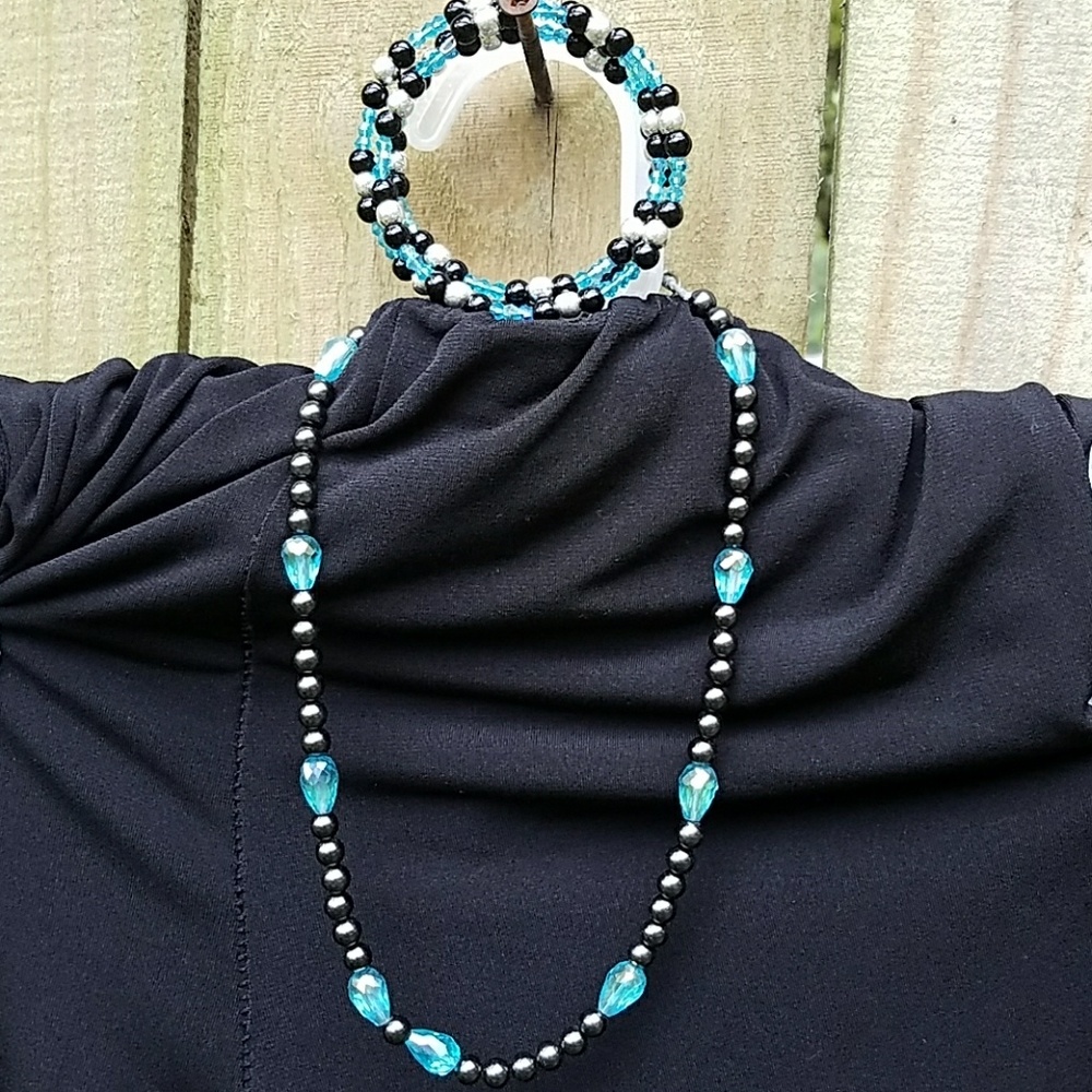 New Glass handmade necklace & bracelet